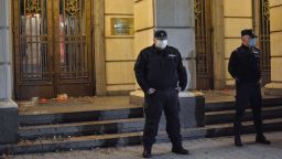 Депутат от ВМРО: Главнокомандващият на армията Румен Радев да се разграничи от мятането на яйца