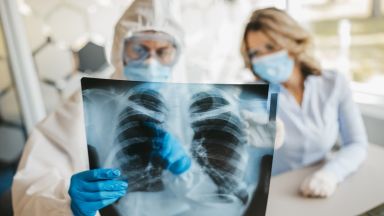 Критичната ситуация в Шуменската болница не е преодоляна въпреки че