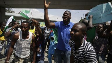 В ход е преброяването на гласовете в най оспорваните президентски избори