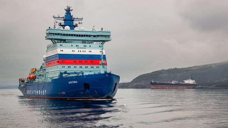 В Русия се строи най-мощният в света флот от ледоразбивачи