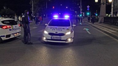 Два лъча с протестиращи дадоха началото на 112 ата вечер на