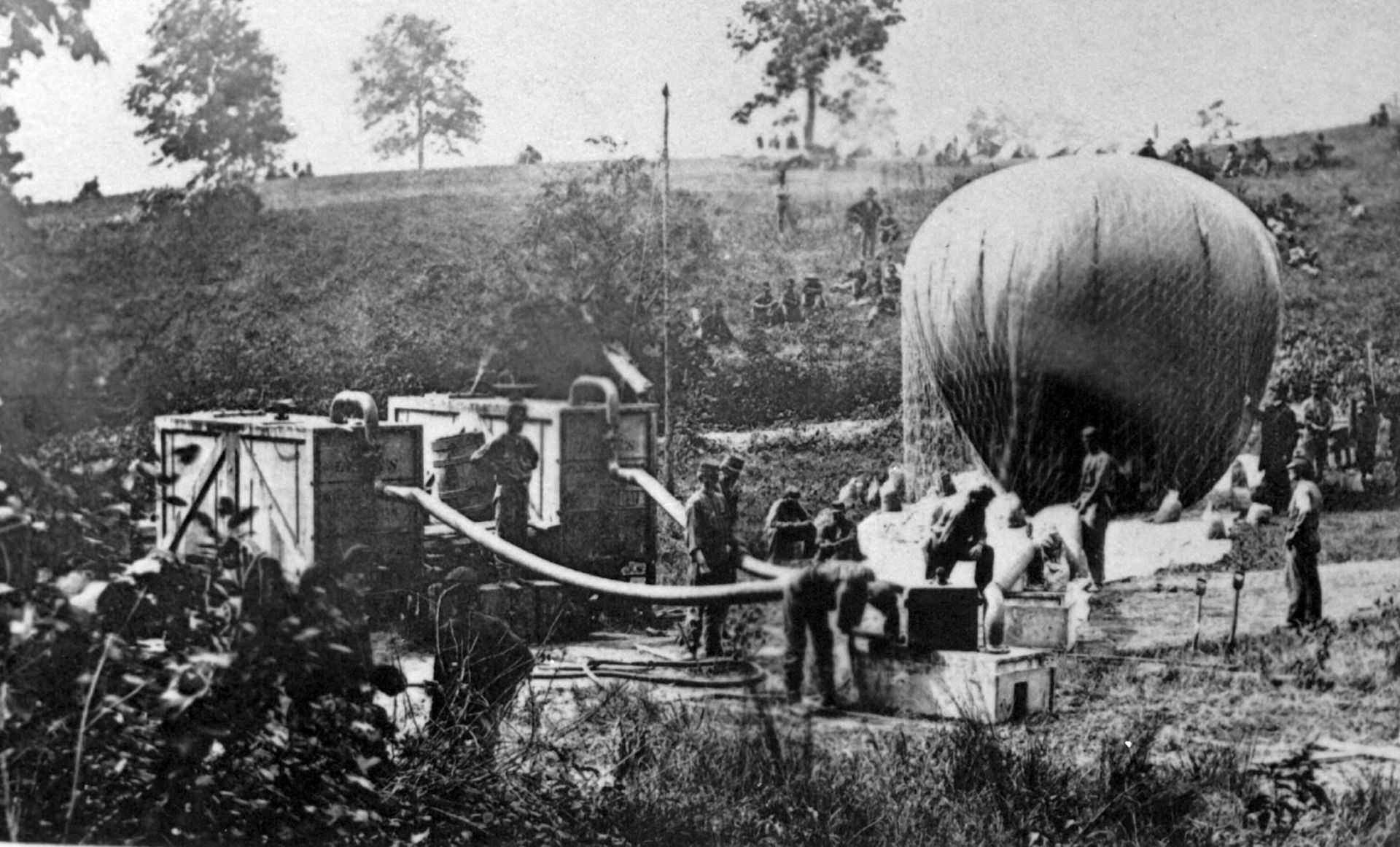 Балоните с бомби са популярни от средата на XIX до средата на XX век