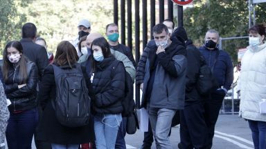 Почти всички градове в България поетапно затягат мерките в опит