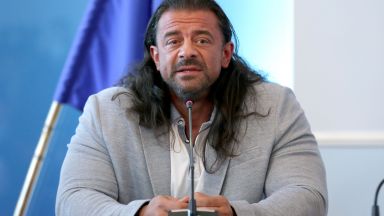 Фандъкова хвърля прах в очите на хората и Столична община