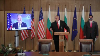 България и САЩ подписаха документи за 5G мрежите и ядрената енергия
