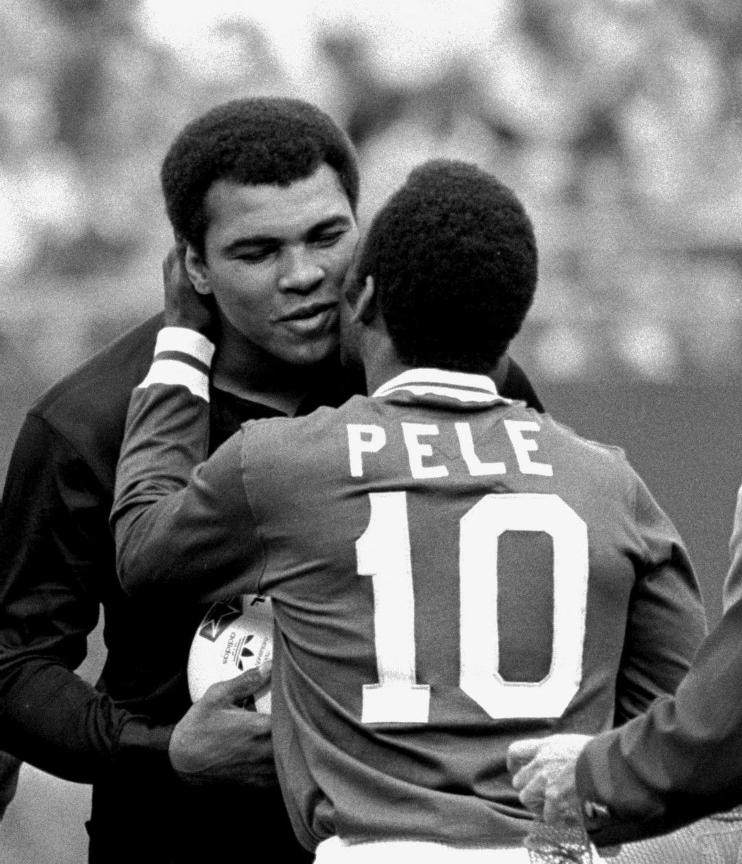 1977 г., Пеле с друг великан на спорта - Мохамед Али.