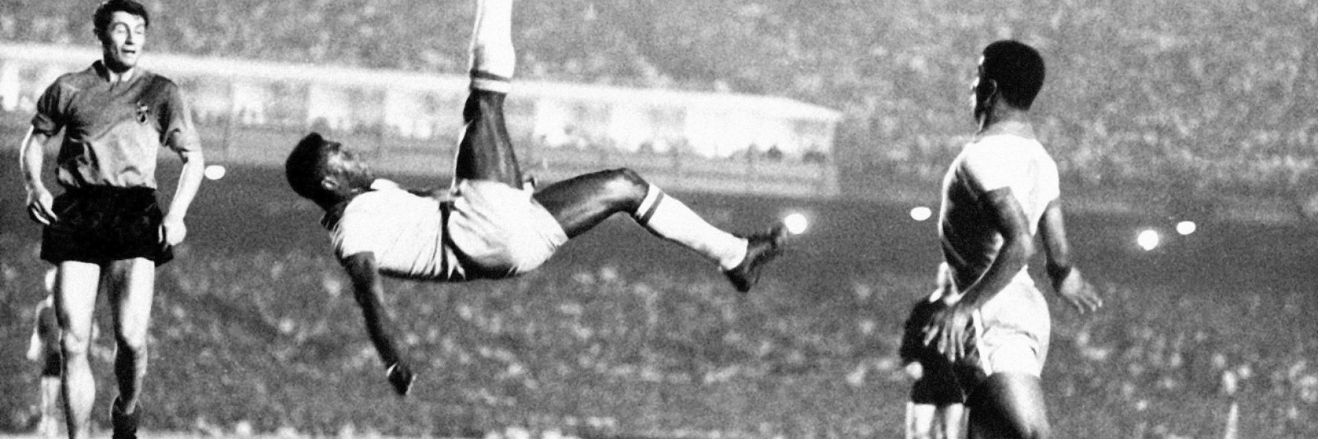 И Марадона поздрави "врага" Пеле, пуснаха филм и галерия с уникални фотоси за Краля (Снимки и видео)