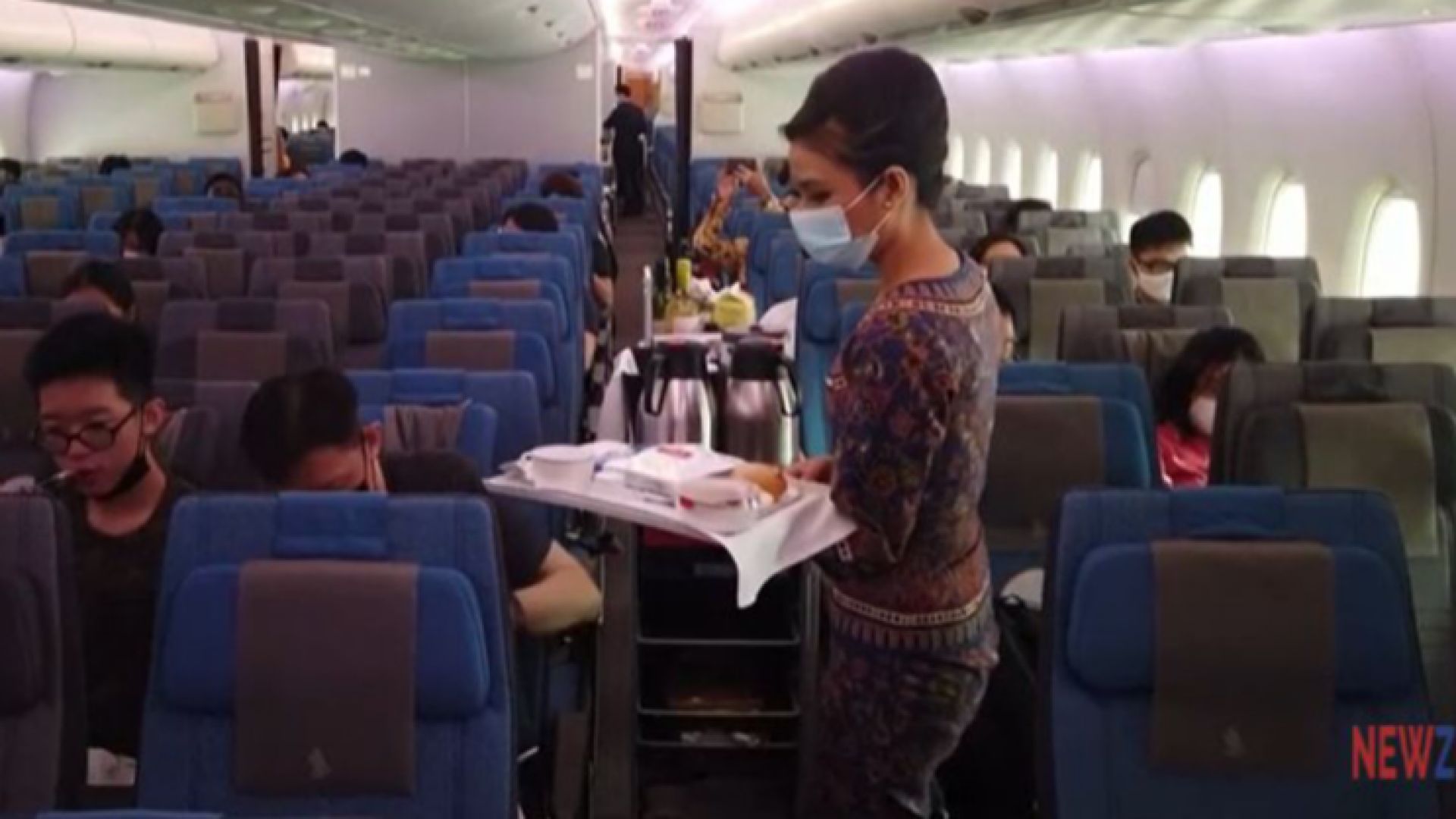 Кризисна мярка в Сингапур при пандемия - вечеря в приземен самолет