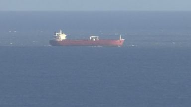 Британски специални части се качиха на борда на петролния танкер