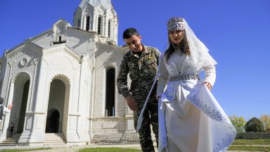 В 8 часа местно време влезе в сила хуманитарно спиране