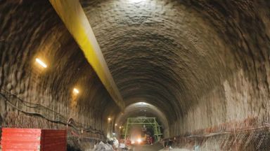 Изкопаха 2/3 от тунел "Железница" (снимки)