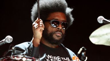 Трогателна история - член на групата The Roots издирва непозната жена от детството си