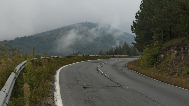 От 2 ноември се спира движението на камионите над 10