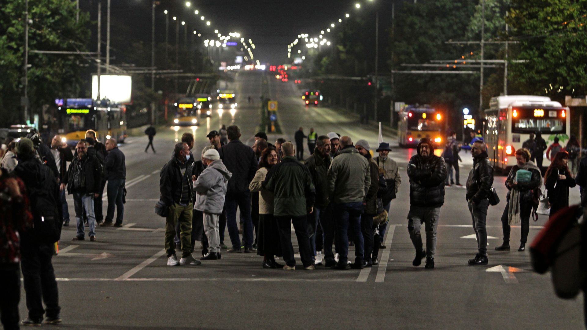 Два протеста и блокада на Орлов мост в 112-ата вечер на недоволство