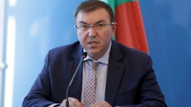 Възможно ли е и студентите по медицина да учат дистанционно