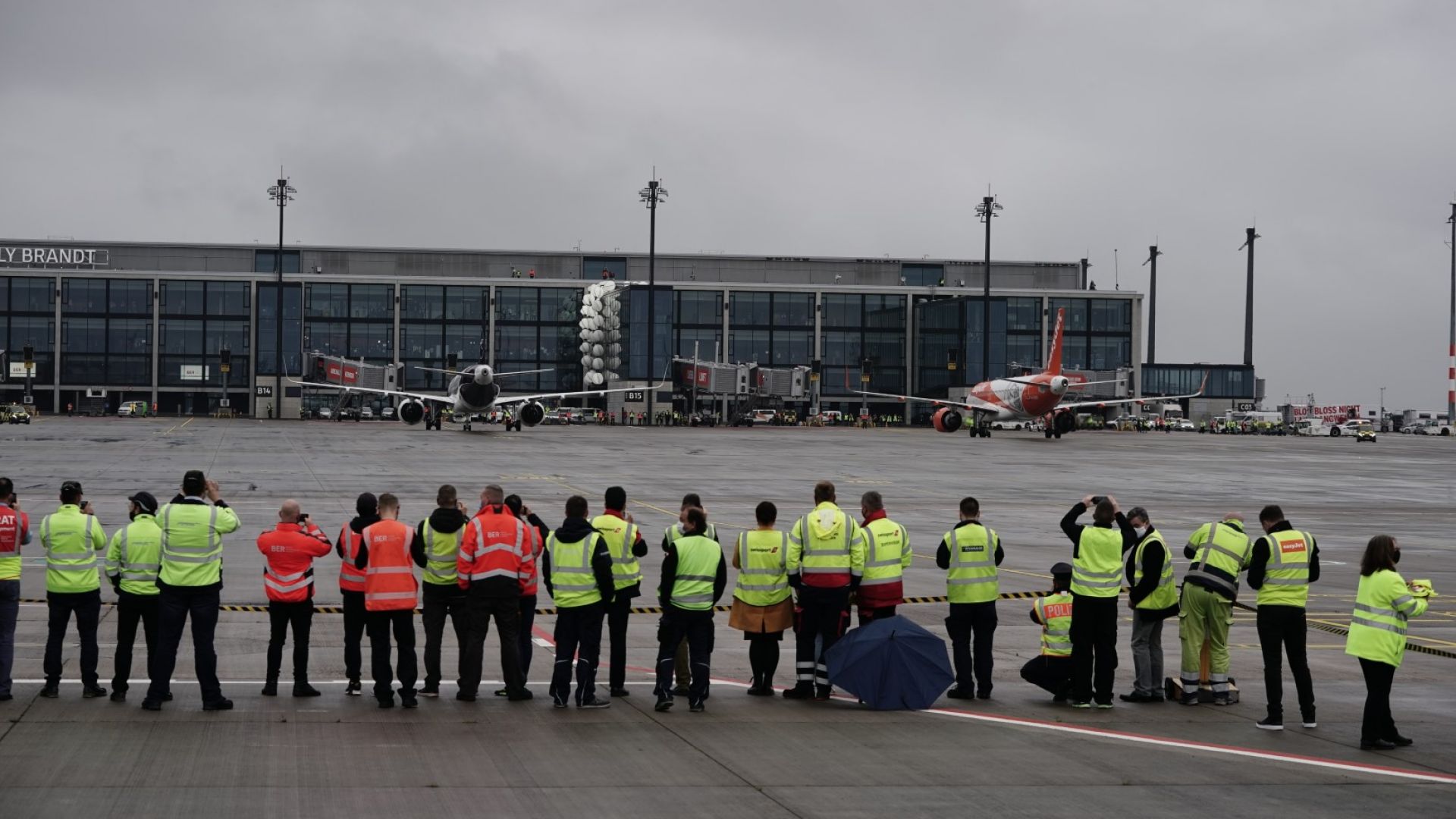 Берлин откри новото си летище с девет години закъснение