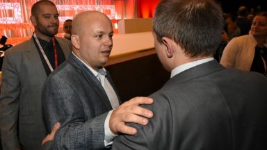 Правителството се провали изцяло в предлагането на социално икономически пакет от