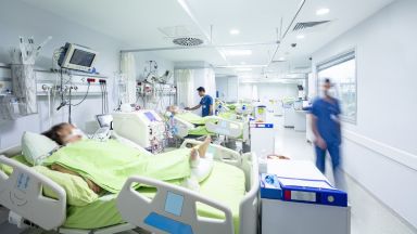 Дългогодишният директор на белодробната болница в Пазарджик д р Никола