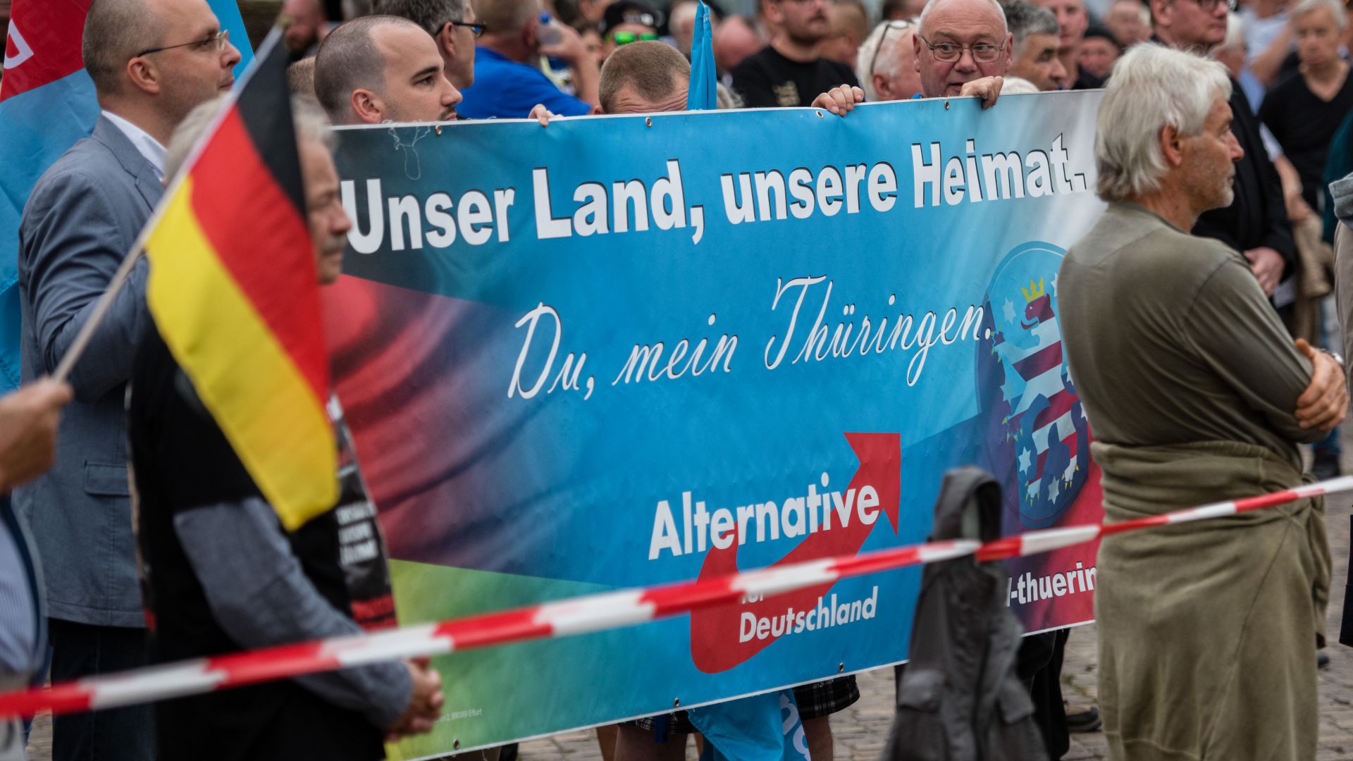 Крайната десница в Германия с нов връх по популярност, нарежда се на второ място