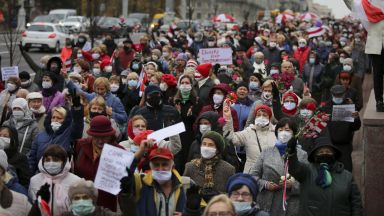 Хиляди пенсионери излязоха днес на демонстрация в беларуската столица Минск