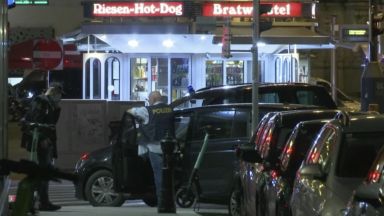 За убити и ранени при стрелба в центъра на Виена