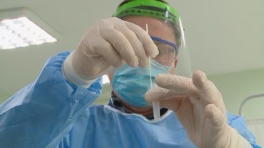 Пловдивска болница вече прави антигенни тестове за коронавирус на всички
