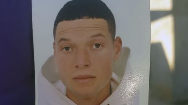 Нападателят който уби с нож трима души в църква в