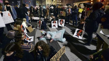 Първо изпитание за новата коалиция в Полша: Внесен е проект за узаконяване на абортите