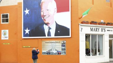 Демократът Джоузеф Байдън излезе начело в колебаещия се щат Мичиган