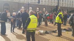 Отровното трио на нов протест пред МС: "Изтърканите обувки на 2 млн. българи" 
