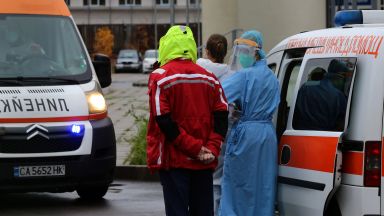 През следващите седмици смъртността от коронавирус ще скача с 50