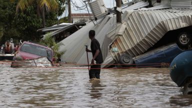 Най малко двайсетина души са загинали в Мексико вследствие на наводненията