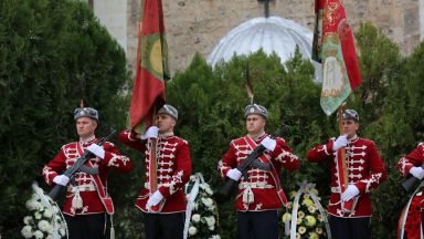  За паметта на мъртвите и за жертвата на българските военни: Архангелова задушница е 
