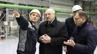 Президентът на Беларус Александър Лукашенко днес откри на официална церемония