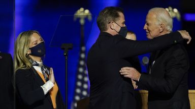 Списъкът в който конгресменът републиканец Джеймс Комър е описал предполагаеми