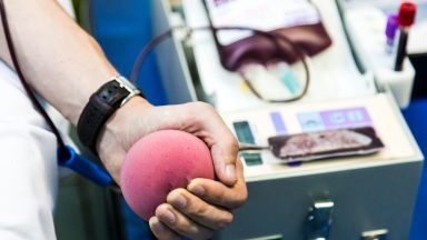 Кампания за даряване на кръв за детето което беше ударено