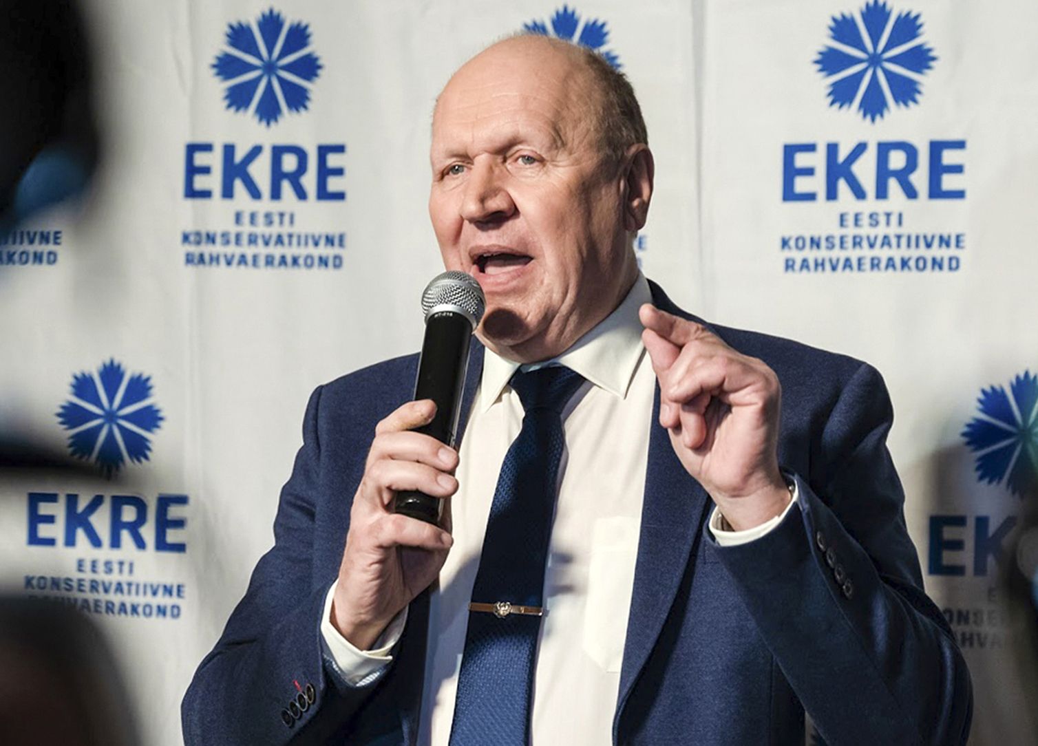 Крайнодесният естонски вътрешен министър Март Хелме
