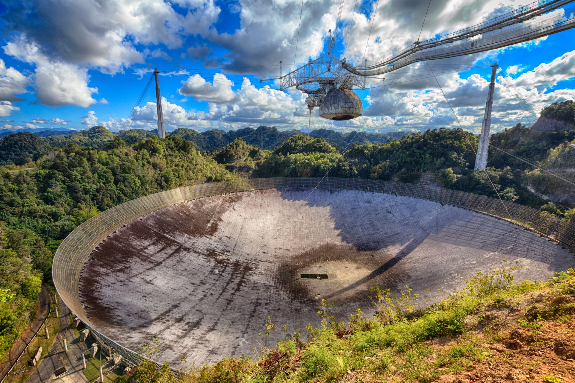 Обсерваторията "Арисобо" бе в лошо състояние от няколко години