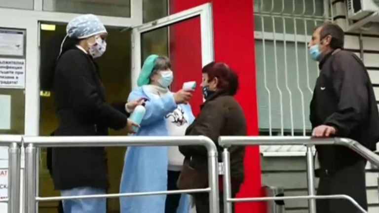 В Русе има сериозна липса на легла и на медици,