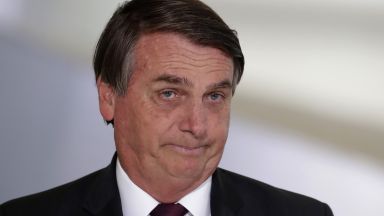 Президентът на Бразилия Жаир Болсонаро за пореден път омаловажи пандемията