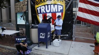 Пощенски служител от Пенсилвания призна че си е измислил бомбастичните