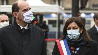 Франция почита жертвите на най кървавия терор в Париж преди пет