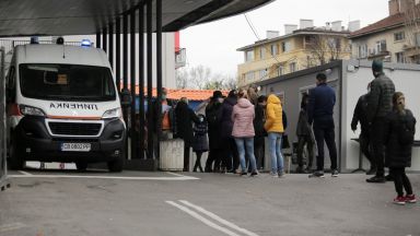 Над 8100 нови случая на коронавирус са били регистрирани през