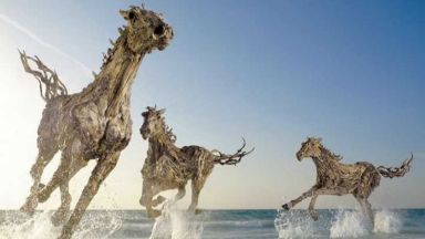 Скулпторът Джеймс Доран Уеб - владетелят на животните (ВИДЕО)