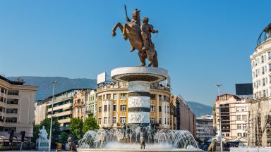 Северна Македония призова ЕС да спре "шантажа" по пътя й към ЕС