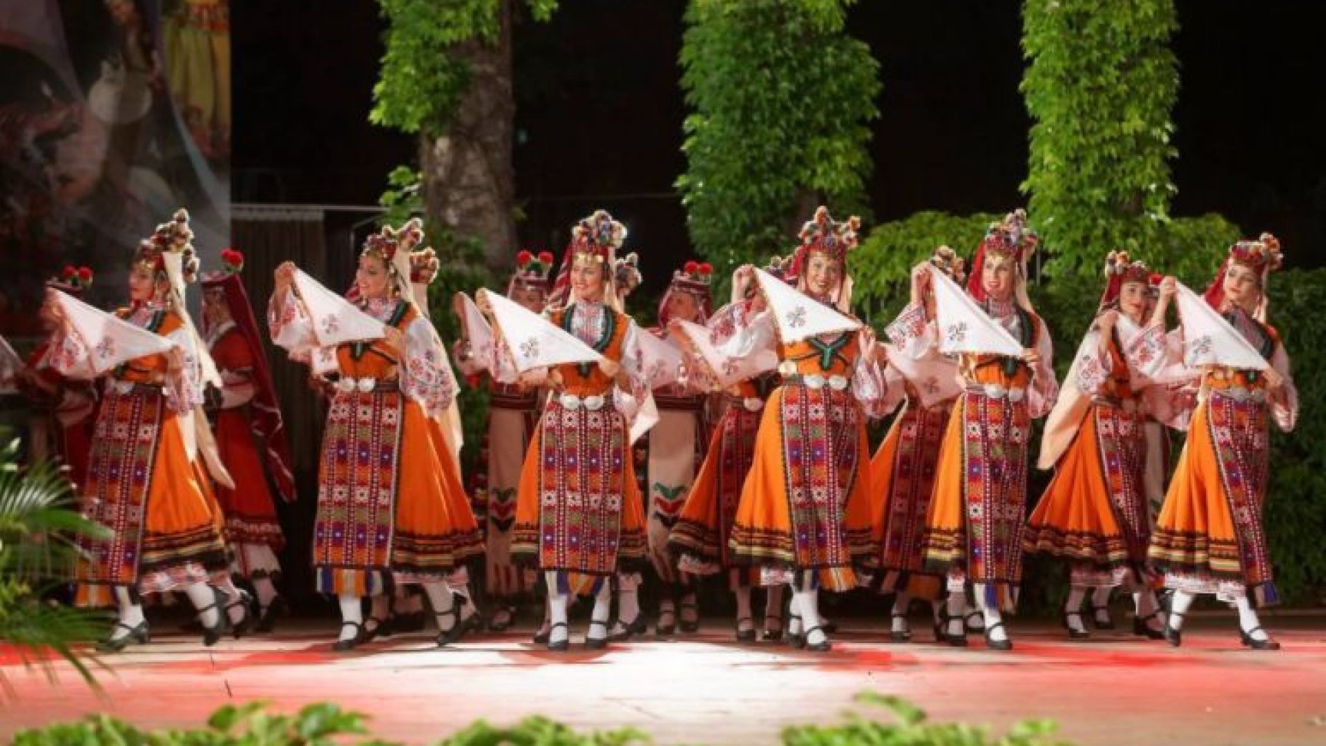 Фолклорен ансамбъл "Варна" отбелязва 60 г. от създаването си