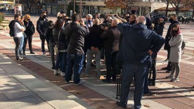 Кметът на община Благоевград Румен Томов се обяви против предложенията