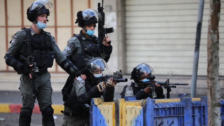 Израелският премиер Бенямин Нетаняху вчера тайно е посетил Саудитска Арабия