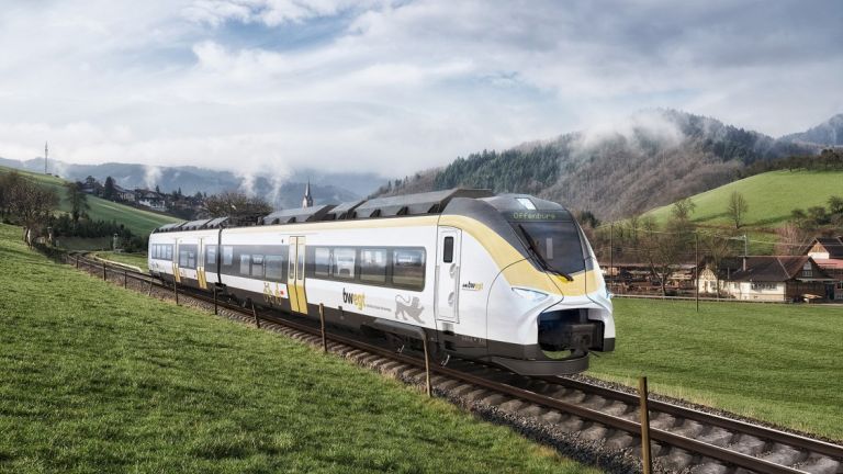 Siemens разработва водородни влакове за Deutsche Bahn
