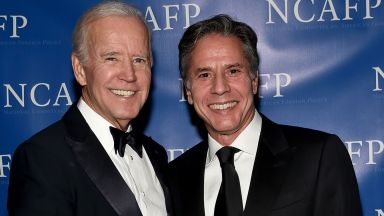 Разбира се когато американските служители казват ред основан на правила